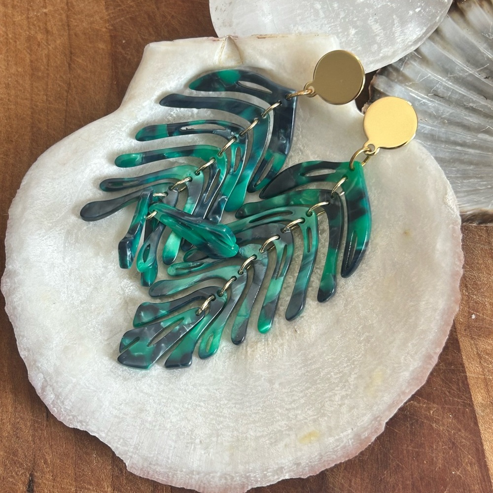 💚💚5/25💚💚 Green Marbled Statement Earrings - Backs Included